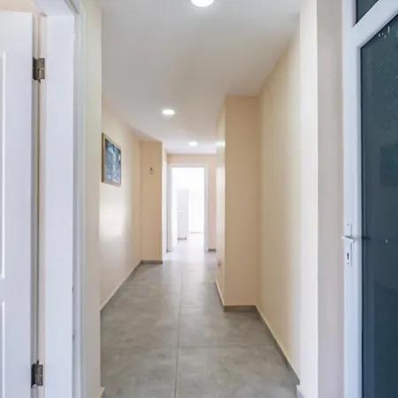 Jash Bedrooms * Milas